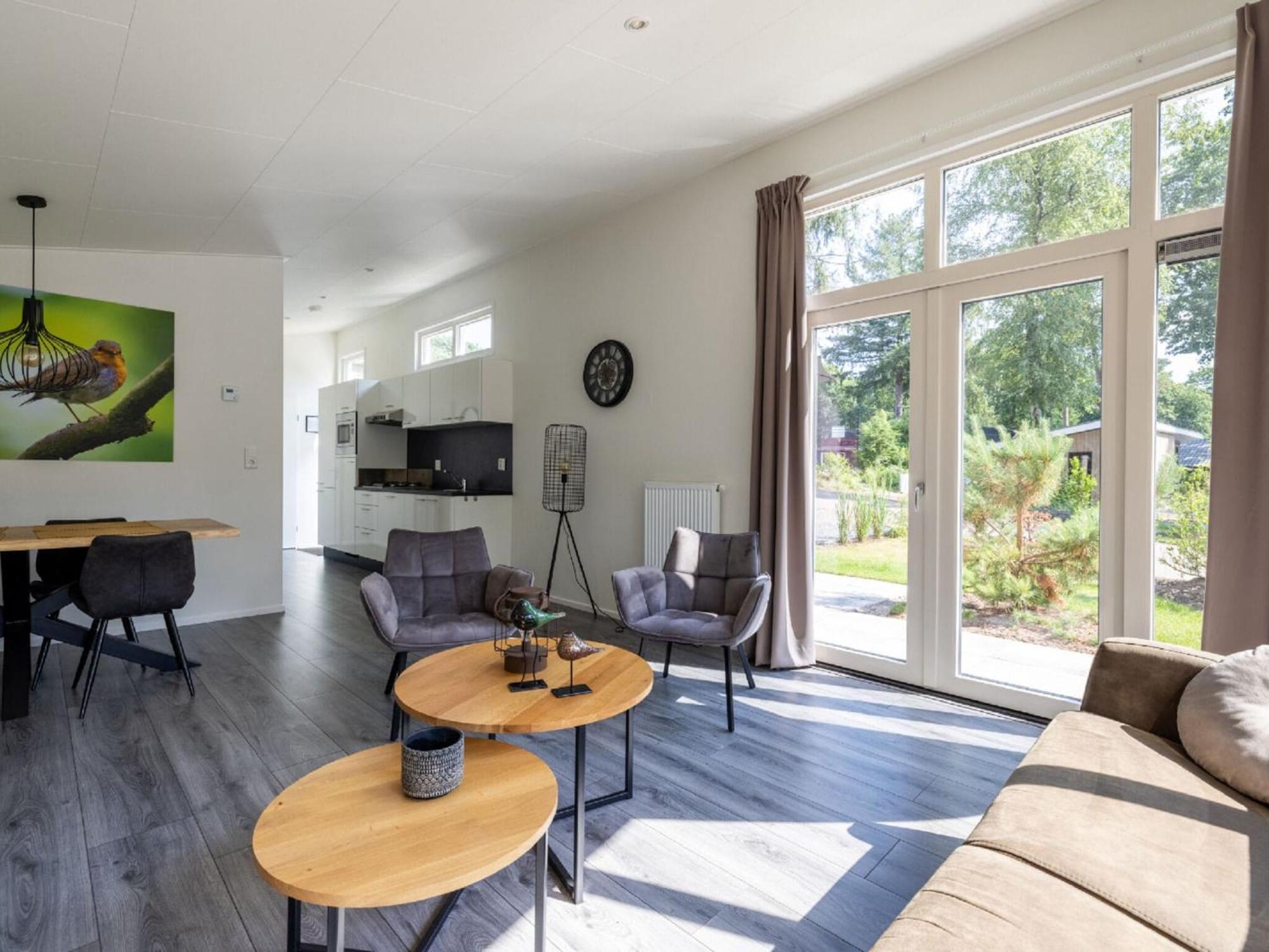 Comfortable Chalet With Combination Microwave Near The Veluwe Hoenderloo Luaran gambar