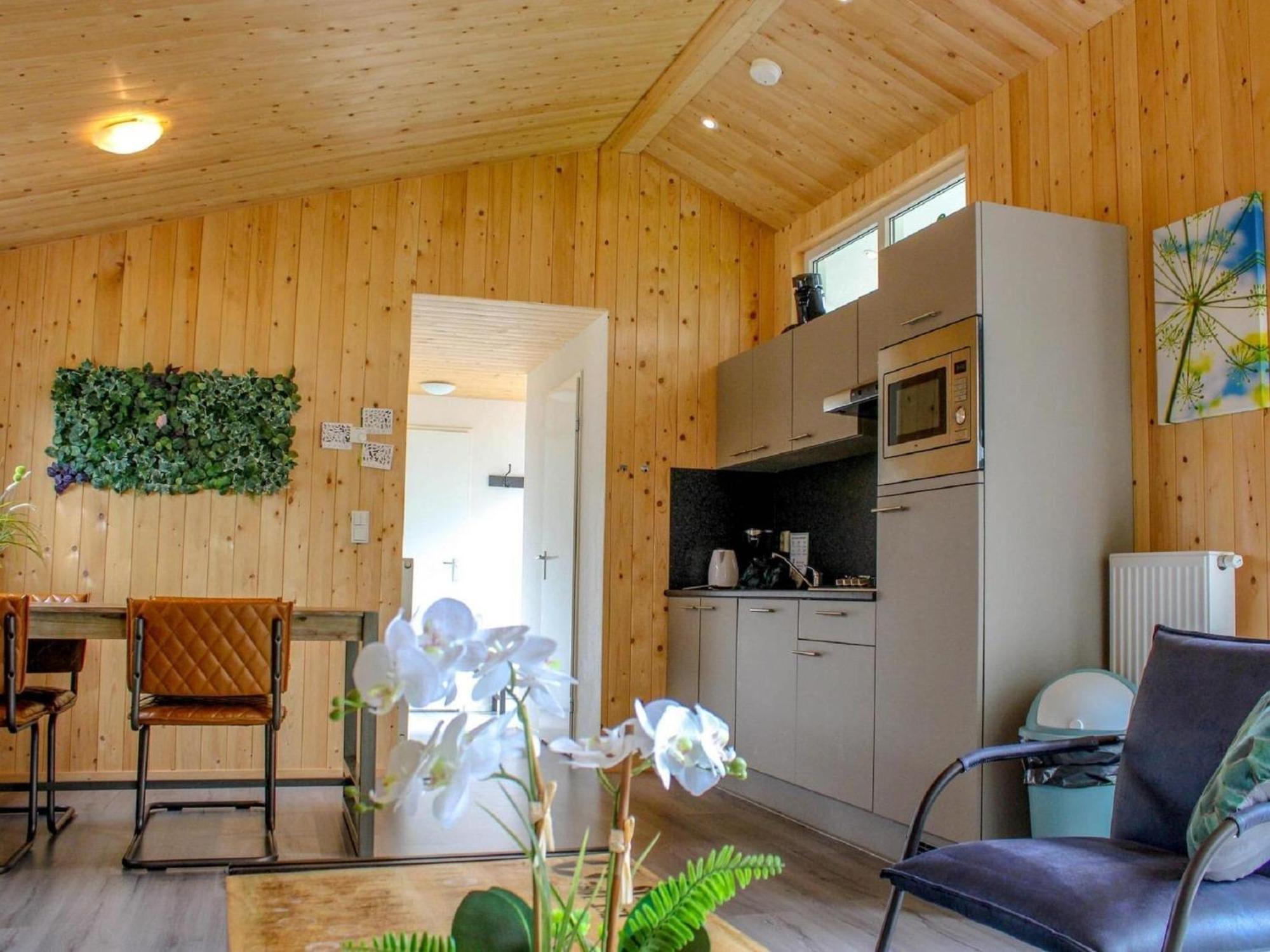 Comfortable Chalet With Combination Microwave Near The Veluwe Hoenderloo Luaran gambar